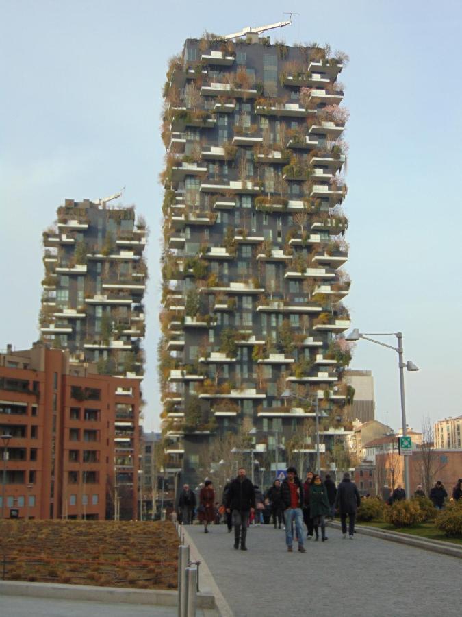 King'S House Bosco Verticale Unicredit Tower Gaeaulenti Милано Екстериор снимка